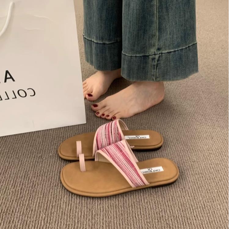 Fashion Female Shoes Rubber Flip Flops Womens Slippers Outdoor Slides 2025 Hawaiian Flat Soft Shoes Woman 2025 Slippers Soft Pantofle Ru
