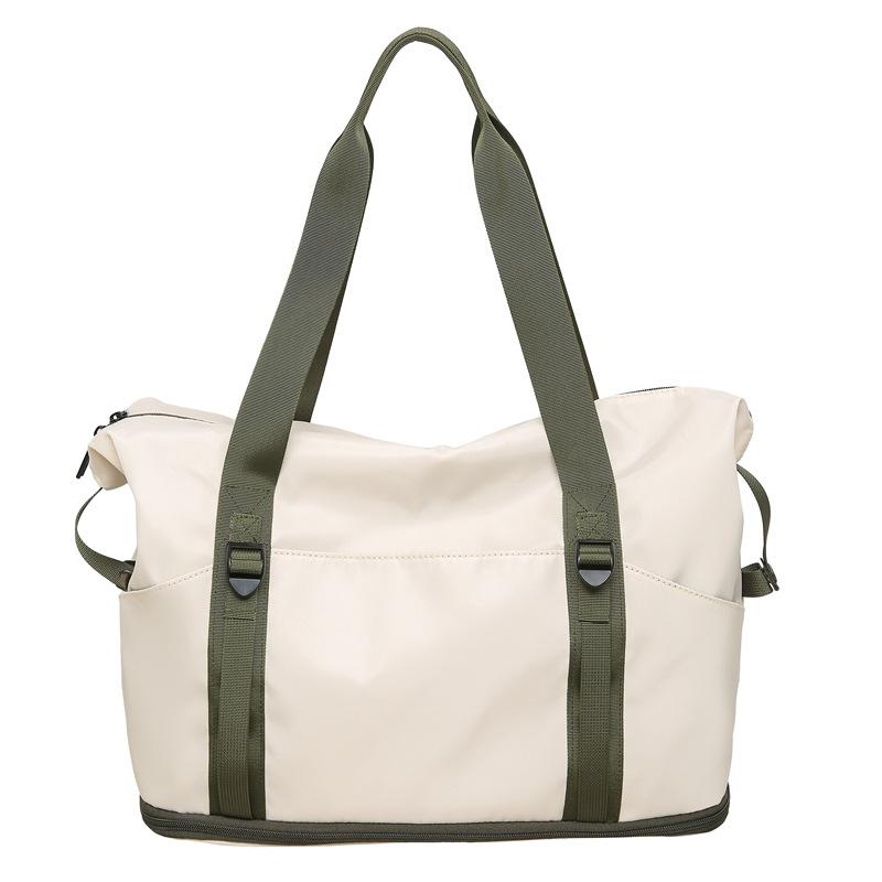 Large capacity storage men's new portable versatile trendy crossbody sports bag fashionable short distance light travel bag