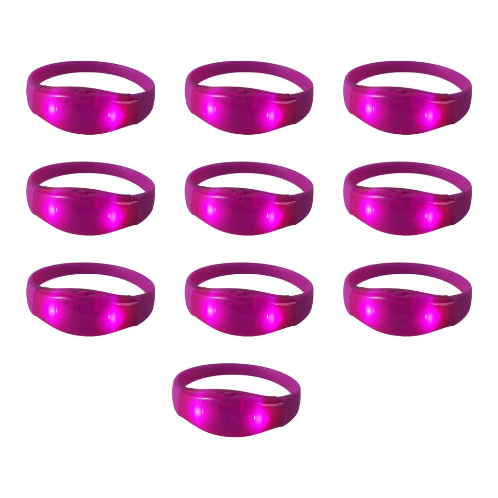Pakke med 10 stemmeaktiverte silikonarmbånd blinkende lysende armbåndstilbehør flerfargede armbånd smykker
