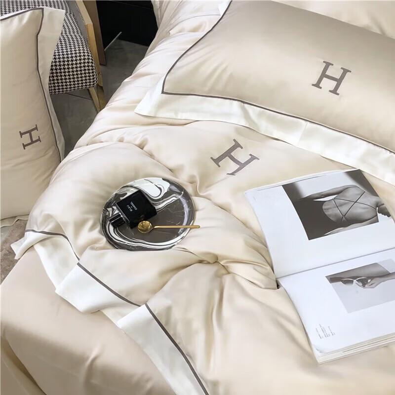 Hongxiu Shifang 60S Tencel Стиль Hermes Комплект постельного белья из 4 предметов