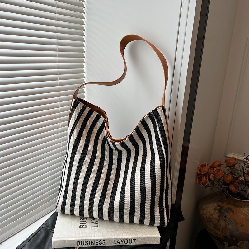 2025 new lazy wind canvas bag women's large-capacity bag Sen Meng summer striped shoulder tote bag tote bag