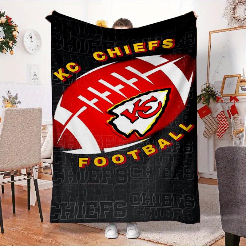 Kansas City Chiefs Pattern Blanket Outdoor Flannel Blanket for Camping, Hiking, Garden Parties, Picnic Essentials,gift for family and friends