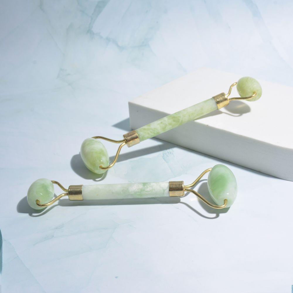 Exquisite White Flower Jade Facial Massage Roller Beauty Tool Face Massager