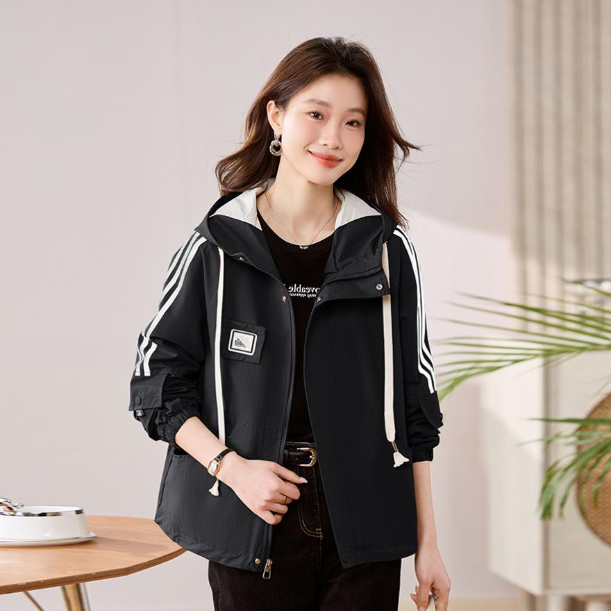 Women's short jacket spring and autumn new loose casual age reduction popular explosion super fire fashion jacket