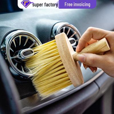 Cura dell'auto – Pennelli, stracci e spugne