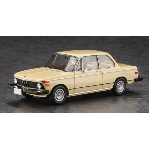 Hasegawa 1/24 scale BMW 2002 tii Late Model with Big Bumper Plastic Model Kit 20756 (Car)
