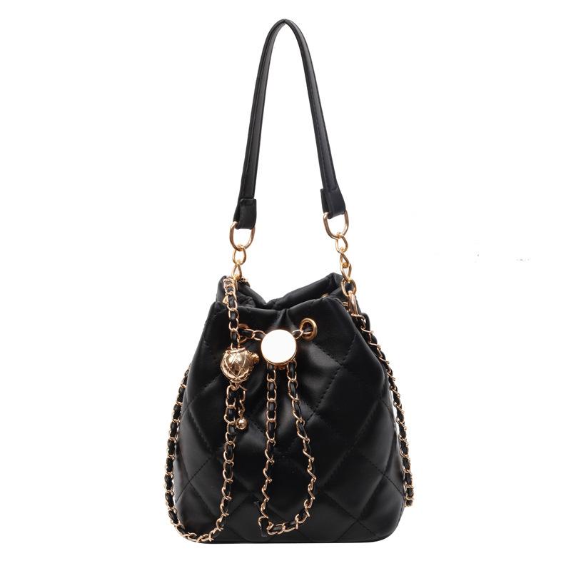 Bag women's high-end sense niche texture handbag 2025 new diamond chain bag fashion messenger bucket bag