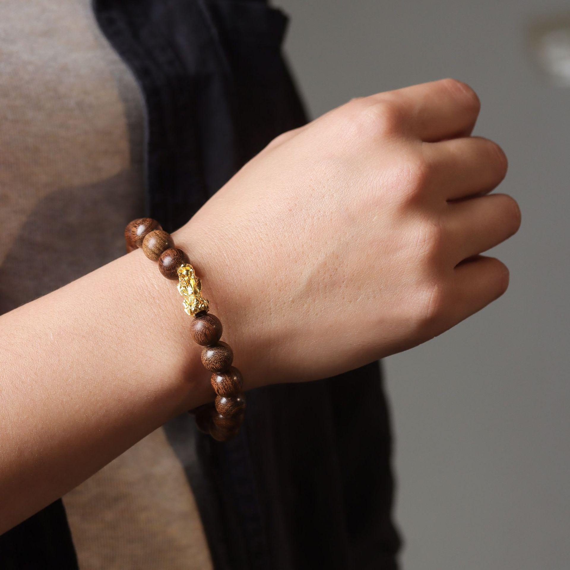 Golden Sandalwood Bead Bracelet with Gold-Plated Pixiu - Unisex Ethnic Style