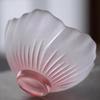 Tazza da tè giapponese in vetro smaltato rosa opaco con fiori di ciliegio, Tazza da tè da casa con figura di donna smaltata rosa, Tazza a petalo