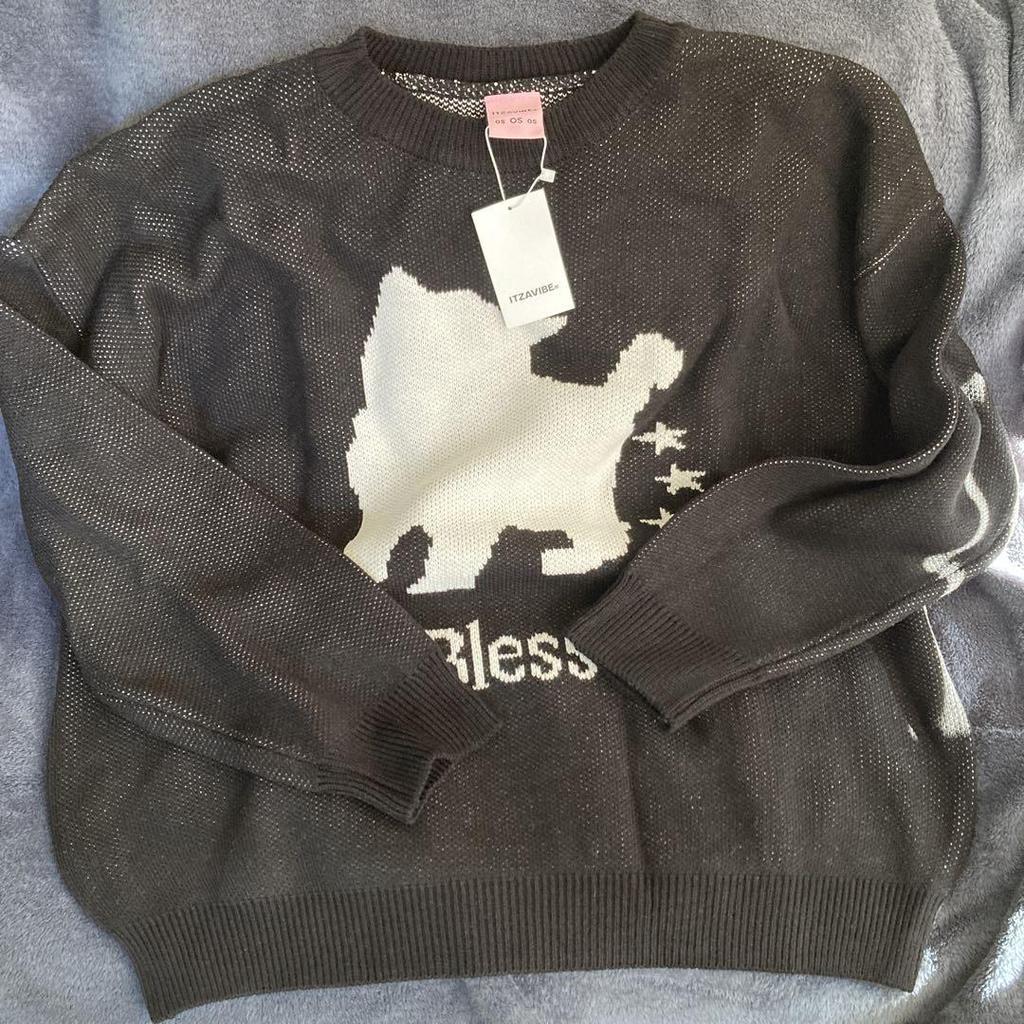 [USED] Stray Kids cat sweater worn by Reno, black