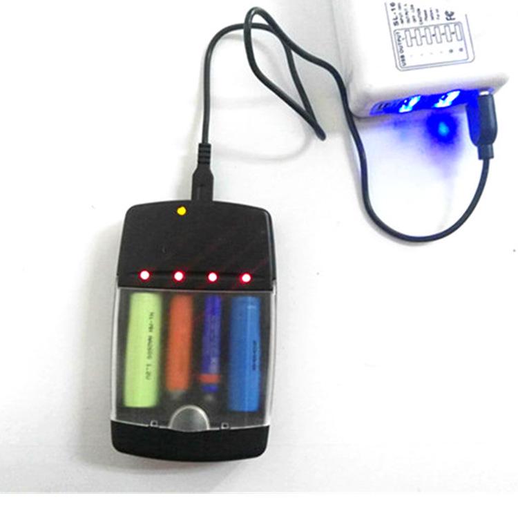 

USB-Powered 4-Slot Smart Charger for AAA, AA, NiMH, LiFePO4, and Alkaline Batteries