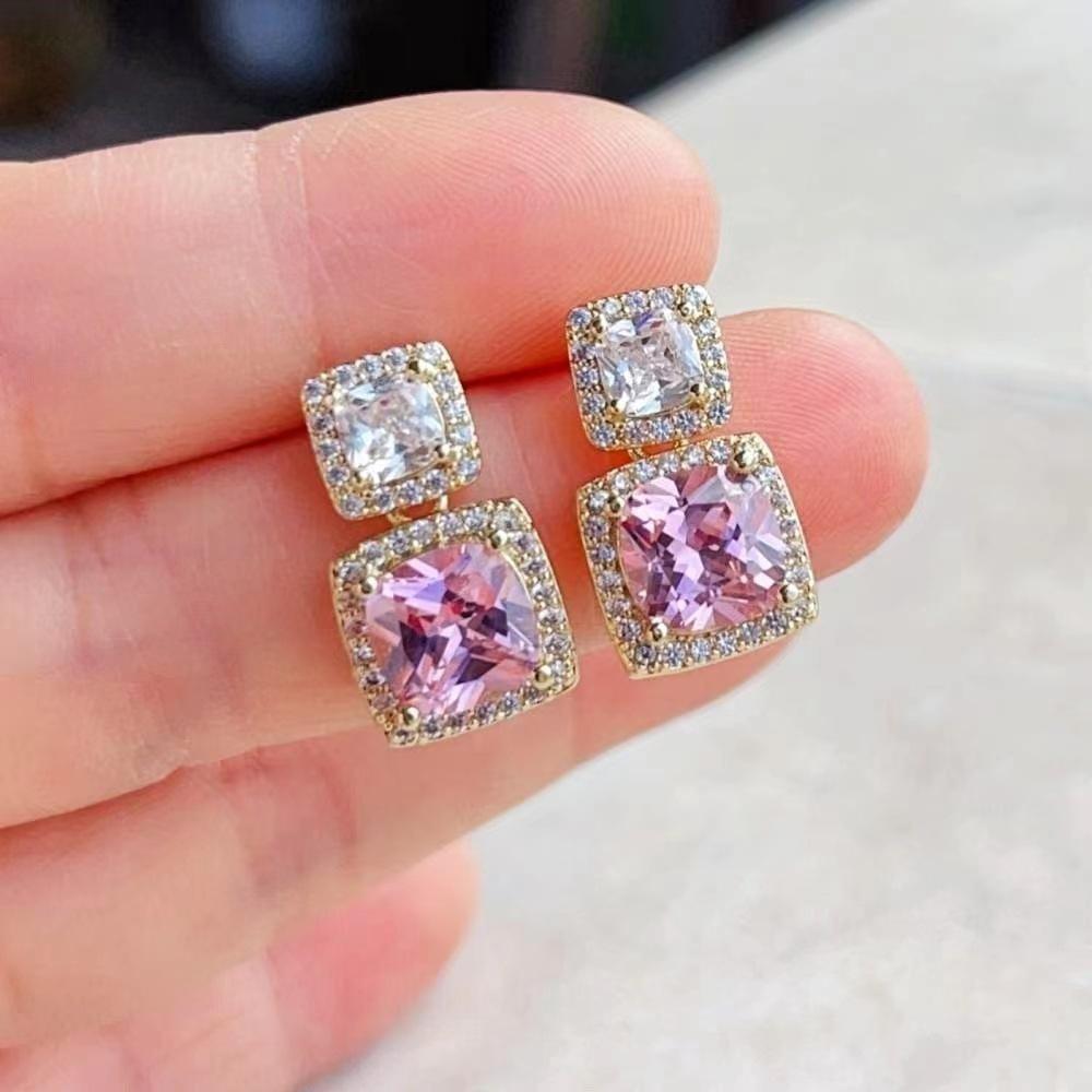 

Fashion square diamond zircon stud earrings, super fairy niche design, simple and exquisite versatile earrings, sweet temperament