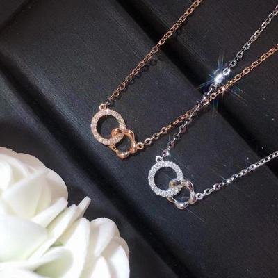 Kadınlar için Niş Kolye Rose Altın Çift Halkalı Köprücük Kemiği Zinciri Soğuk ve Moda Stil Çok Yönlü Stil
