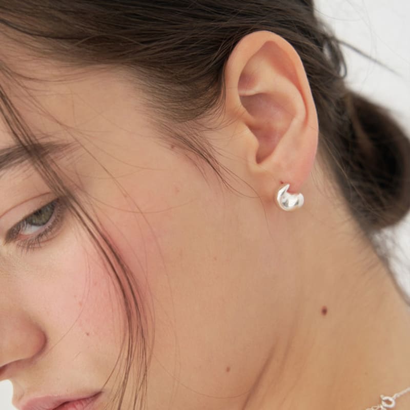 STILL INSTANT Flow Curl Earring