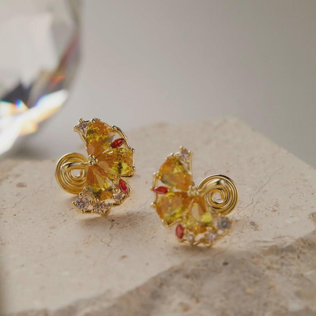 Ginkgo Leaf Zircon Glimmering Ear Clip Earrings