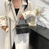Mini Water Bucket Handbag With Zipper Closure Soft Pu Material Street Style Small Purse For Casual Outings