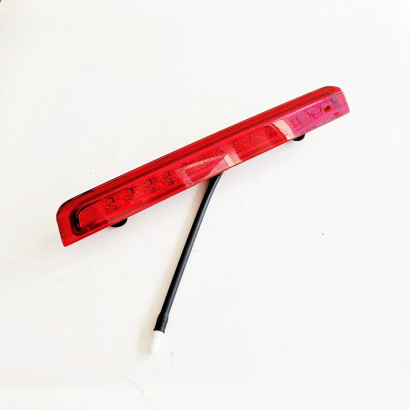 Zusätzliche Bremsleuchte Hinten Für Hyundai i30 2007-2011 927002L000 ZUSÄTZLICHE BREMSLEUCHTE HINTEN Hohe LED-Bremsleuchten 92700-2L000