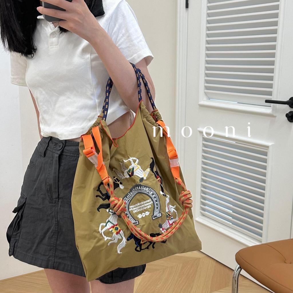 Wanlima Eco-Friendly Large Canvas Crossbody Embroidered Bag