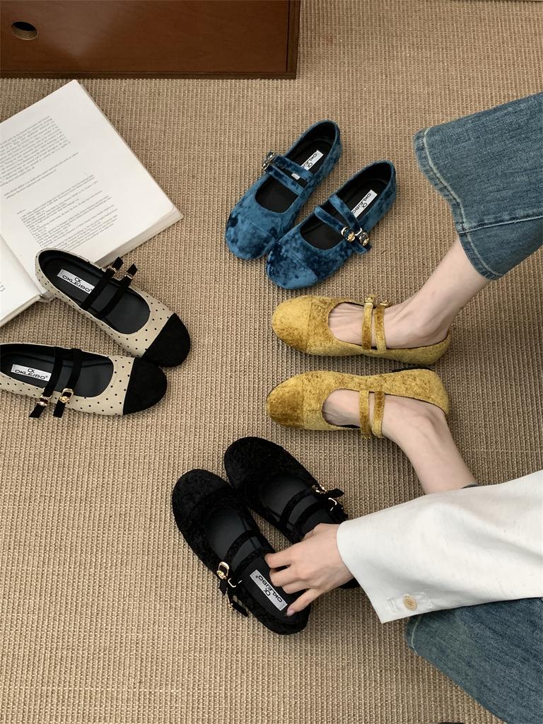 Französische Retro-Samt-Mary-Jane-Ballerinas mit doppelter Schnalle, Damen 2025 neu, Nischen-Allrounder, Oma-Schuhe