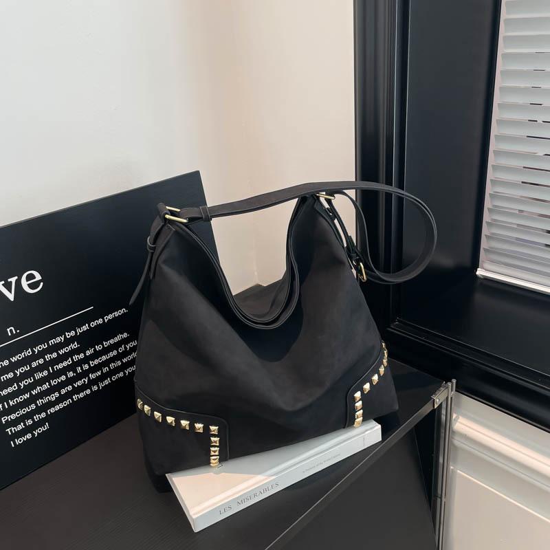 Vintage Faux Suede Women Shoulder Bags Large Capacity Rivet Female Handbag Casual Big Totes Lady Crossbody Bag Ladies Hand Bags