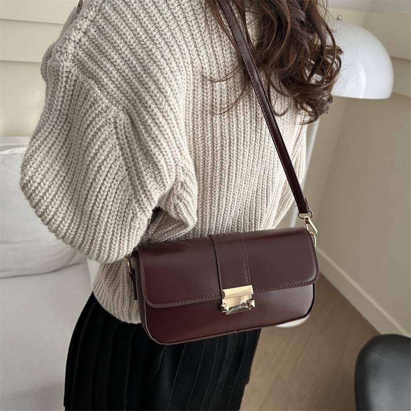 French Temperament Small Square Bag Underarms New Solid Color Beautiful Korean Style Shoulder Bag Women's Commuting Simple Crossbody Bag