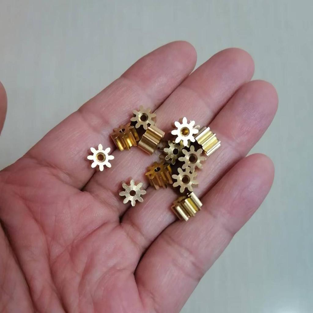 Copper 8-Tooth Pinion Gear: 1 Mod, 2mm Bore, Precision Fit