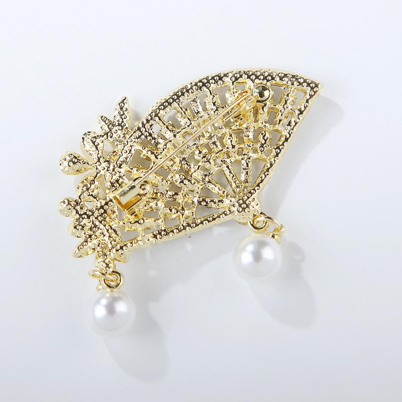 Chinese Style Fashion Luxury Rhinestone Fan-Shaped Brooches For Women Clothing Coat Accessories
