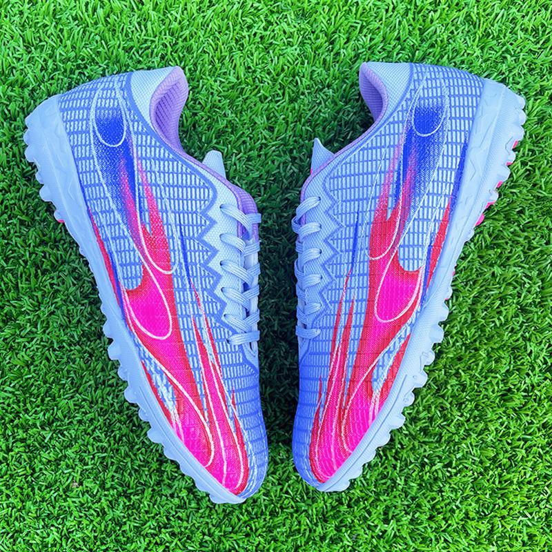 

Nail long nail broken professional training sports shoes outdoor football shoes men and women new student youth 34