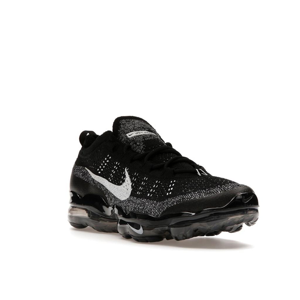 Nike Air VaporMax 2023 Flyknit Oreo Men Sneakers Black White DV1678-001