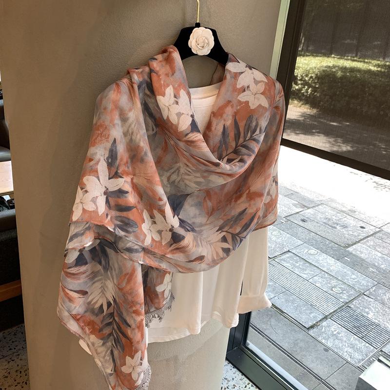 Spring Warm Flower Wild Cloak Elegant Chinese Style Silk Scarf Versatile Encrypted Bali Yarn Scarf Warm Sunscreen Windproof Shawl