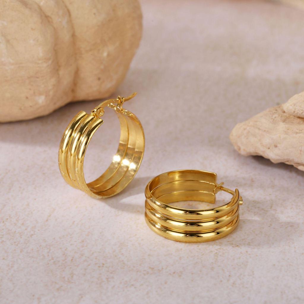 2025 Lightweight Luxury Titanium Steel Earrings: Colorfast High-End Ear Cuffs for Women