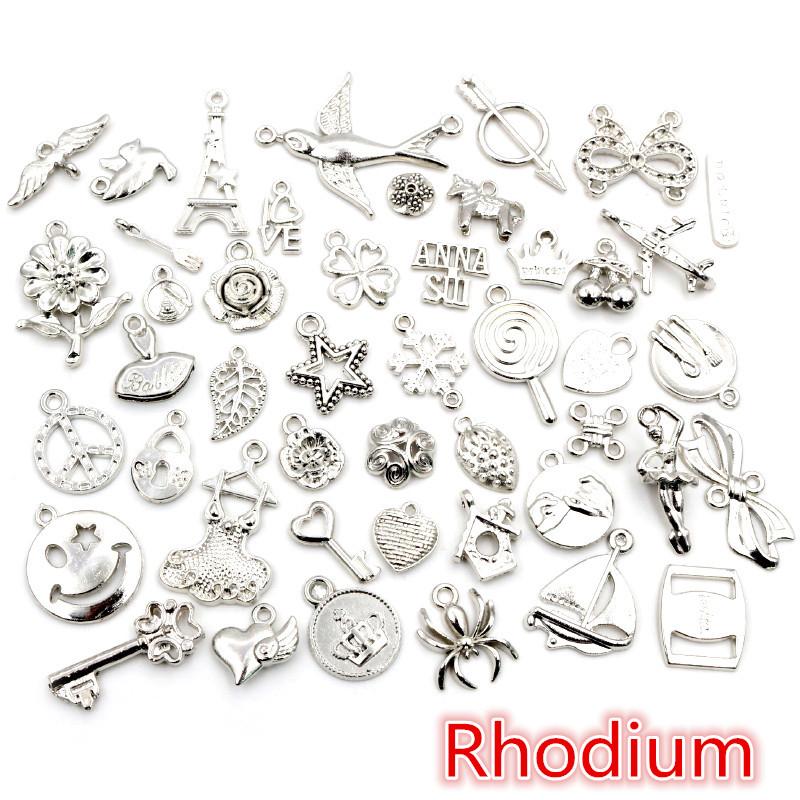 30pcs Mixed Styles Animal Heart Leaf Flower Crown Charms Pendants DIY Jewelry Findings for Necklace Bracelet Making Accessories