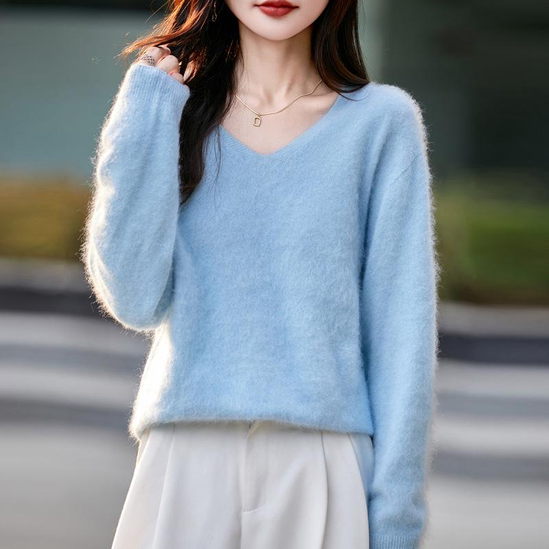 Women's High-Grade Seamless Wool V-Neck Sweater - Autumn/Winter Collection, Long Sleeve, Soft Plush Knit Base Layer