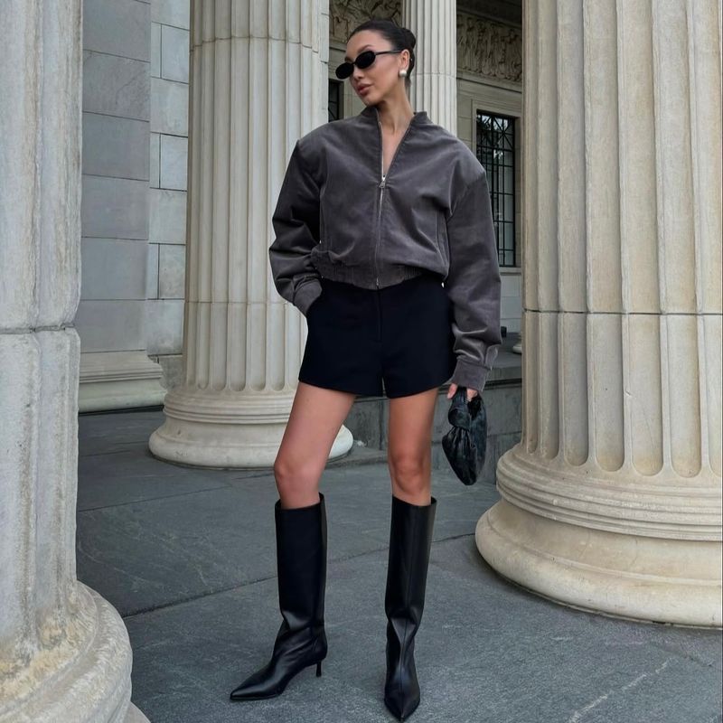 Fashion Wind 2025 New Fall Women's Clothing Retro Casual Simple Graceful Stand Collar Long Sleeves Corduroy Jacket Outwear