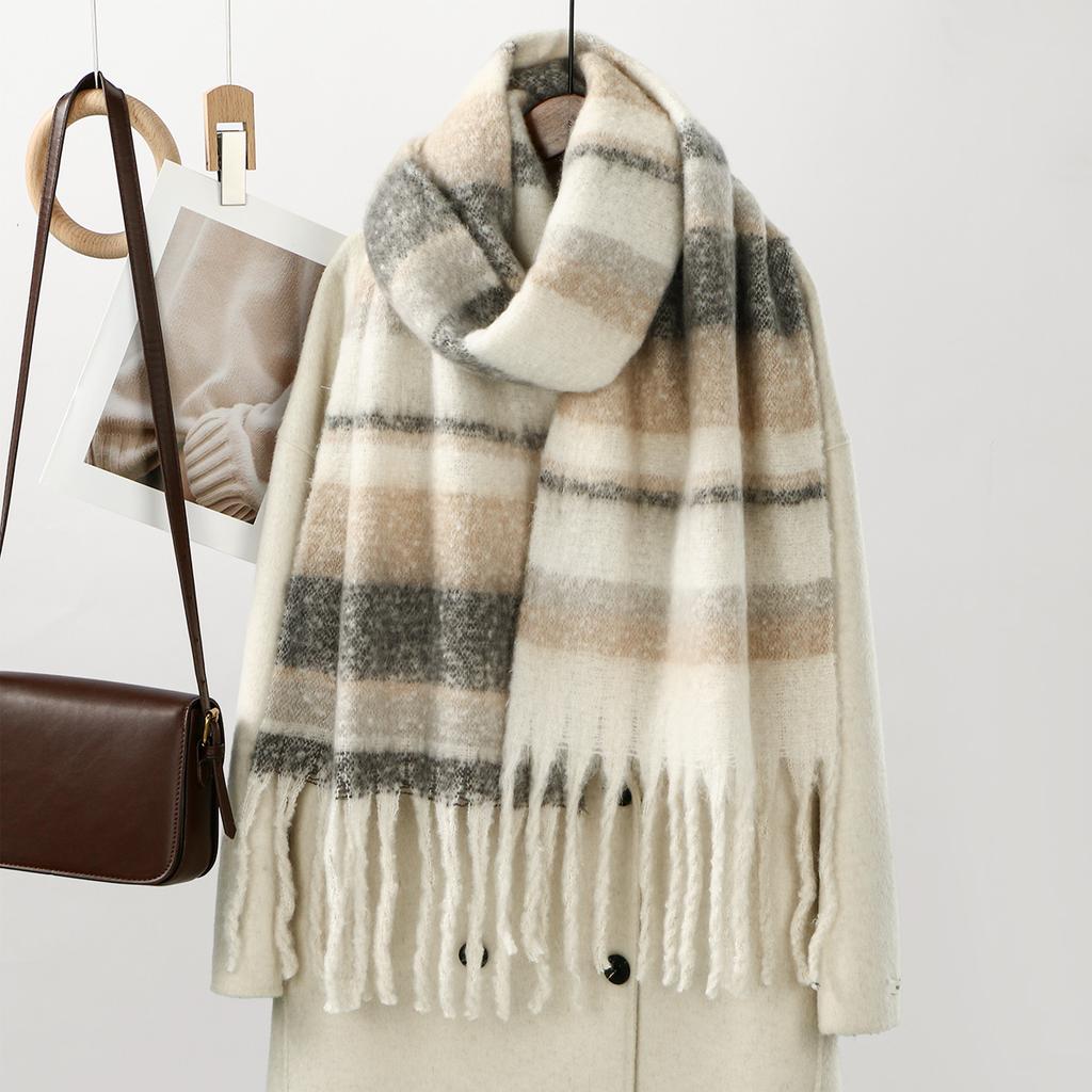 Korean Fringe Plaid Cashmere Scarf Shawl Women Warm Thick Mohair Scarf Pashmina Fashionable Soft Tassel Scarf Neck Protection