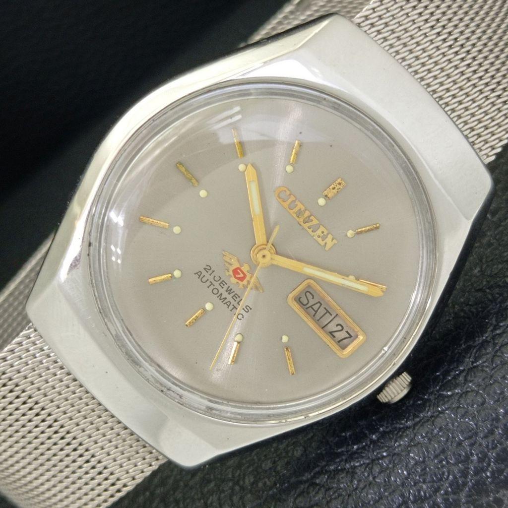 JAPAN VINTAGE CITIZEN AUTOMATIC 8200 MENS ORIGINAL DIAL WATCH A702161-5 R208-a702161