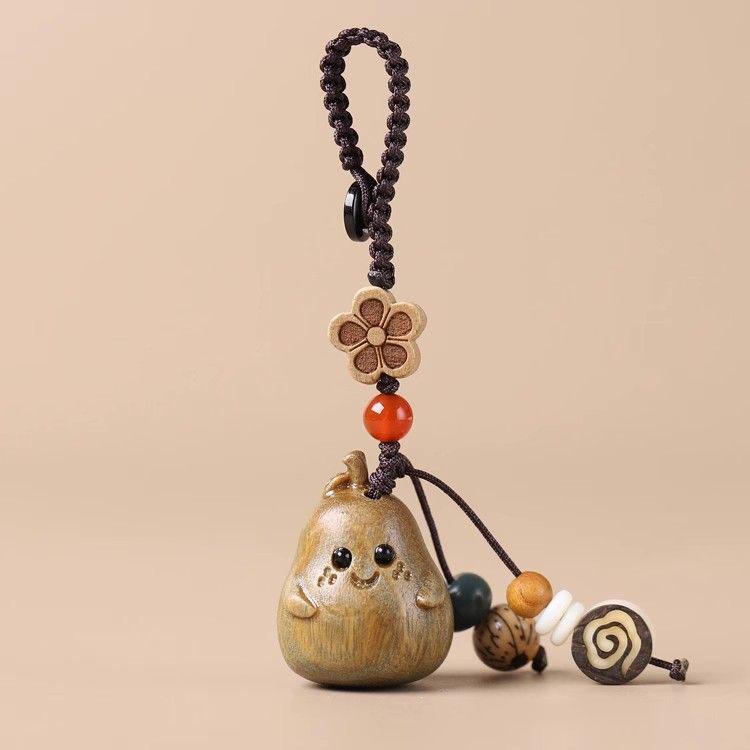 Sandalwood Cartoon Pear Inseparable Couple Mobile Phone Chain, Solid Wood Carving Crafts, Cute Pear Bag Decoration Pendant