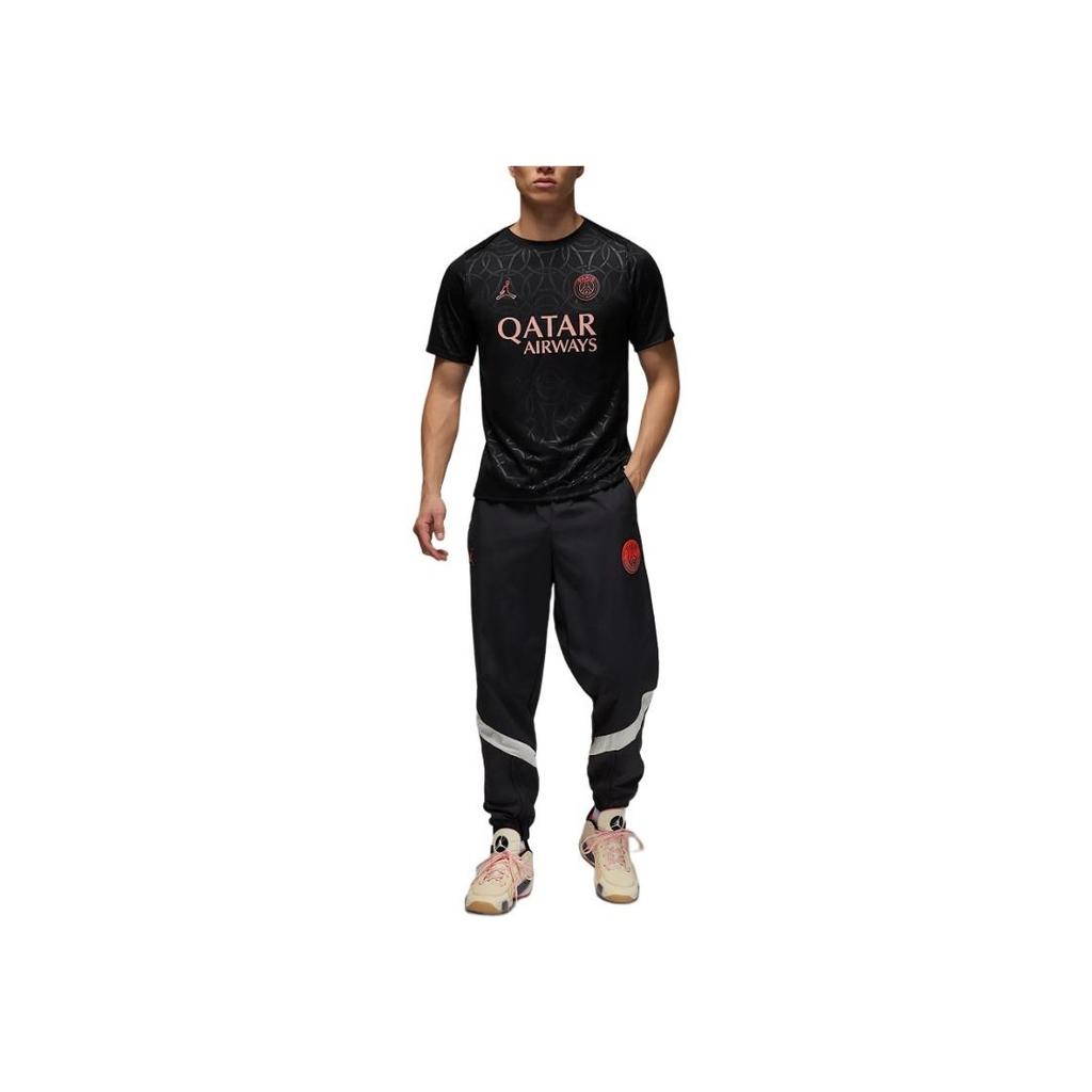 Jordan Tricou cu mânecă scurtă, cu gât rotund, slim fit, cu imprimeu logo cu litere, pentru bărbați, topuri, negru FQ2550-011