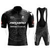 Letní 2025 Megamo Team Pánské krátkorukávové cyklistické dresy Set MTB Uniforma Horská cyklistika Oblečení Wear Ropa Ciclismo Hombre