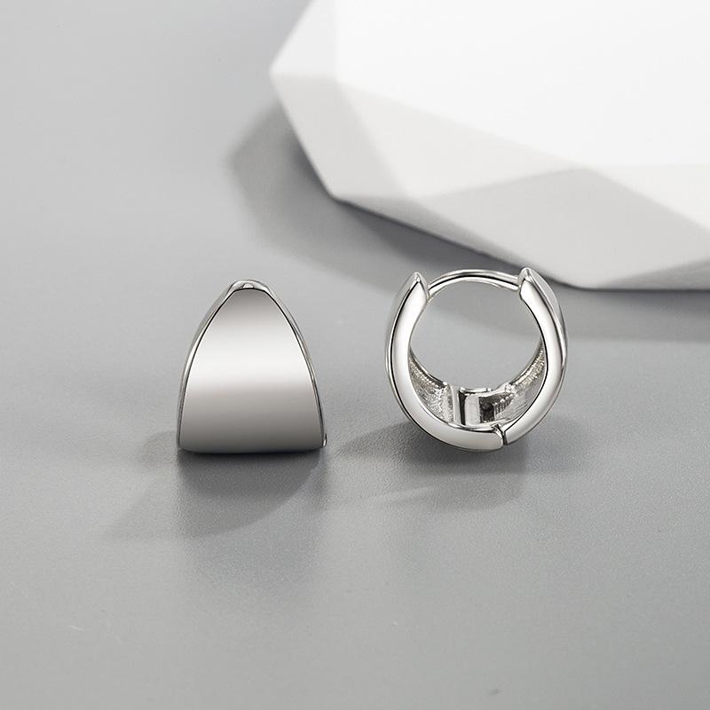 Gold Color Geometric Punk Hoop Earrings for Women Trendy  Unique Design Ear Buckle Classic Jewelry Gifts Wholesale