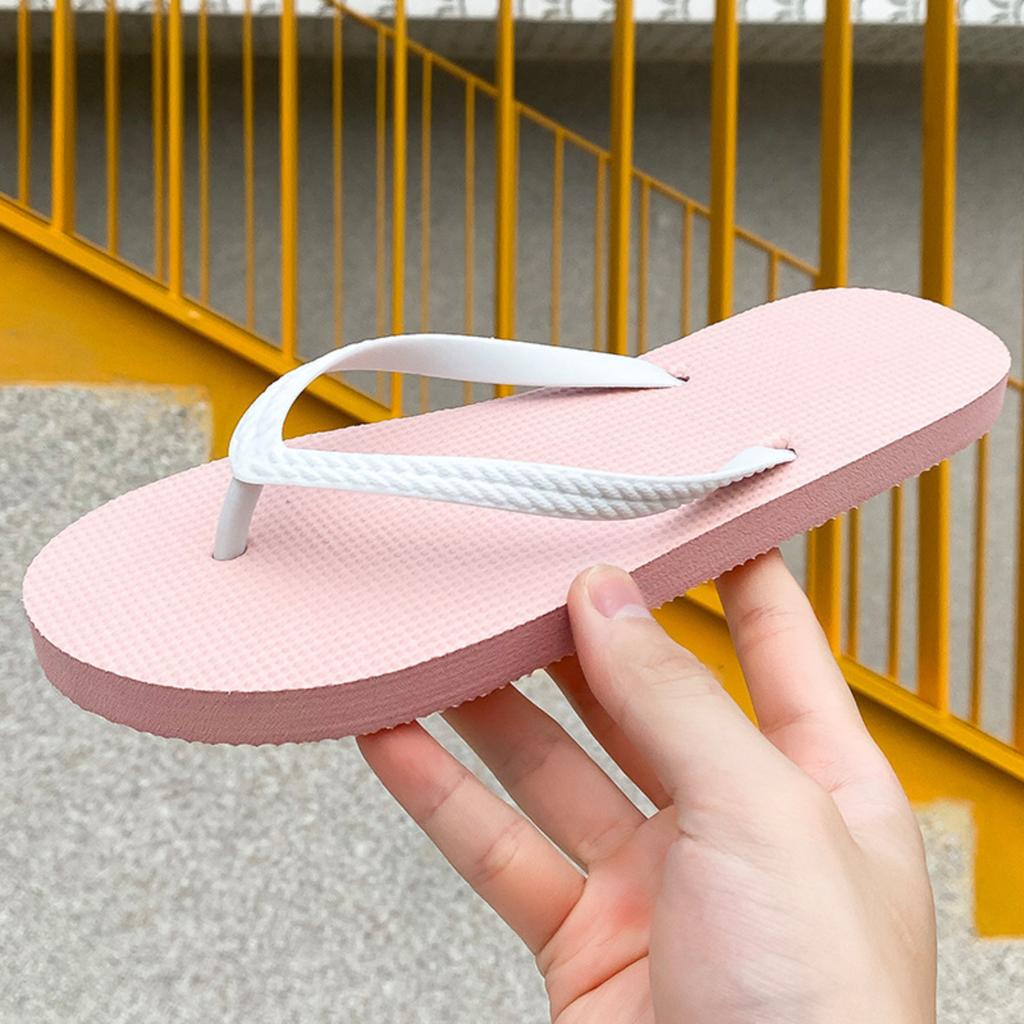 Lightweight Women's Flip Flops Beach Sandals Durable Rubber Sole Comfortable Footbed Casual Summer Footwear
