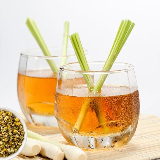 Tea And Twigs - Chamomile Lemongrass Tea - 15 Tea Bags (30 Grams) | Herbal Teas | For Good Sleep and Anti Anxiety | Whole Flower Buds of Chamomile