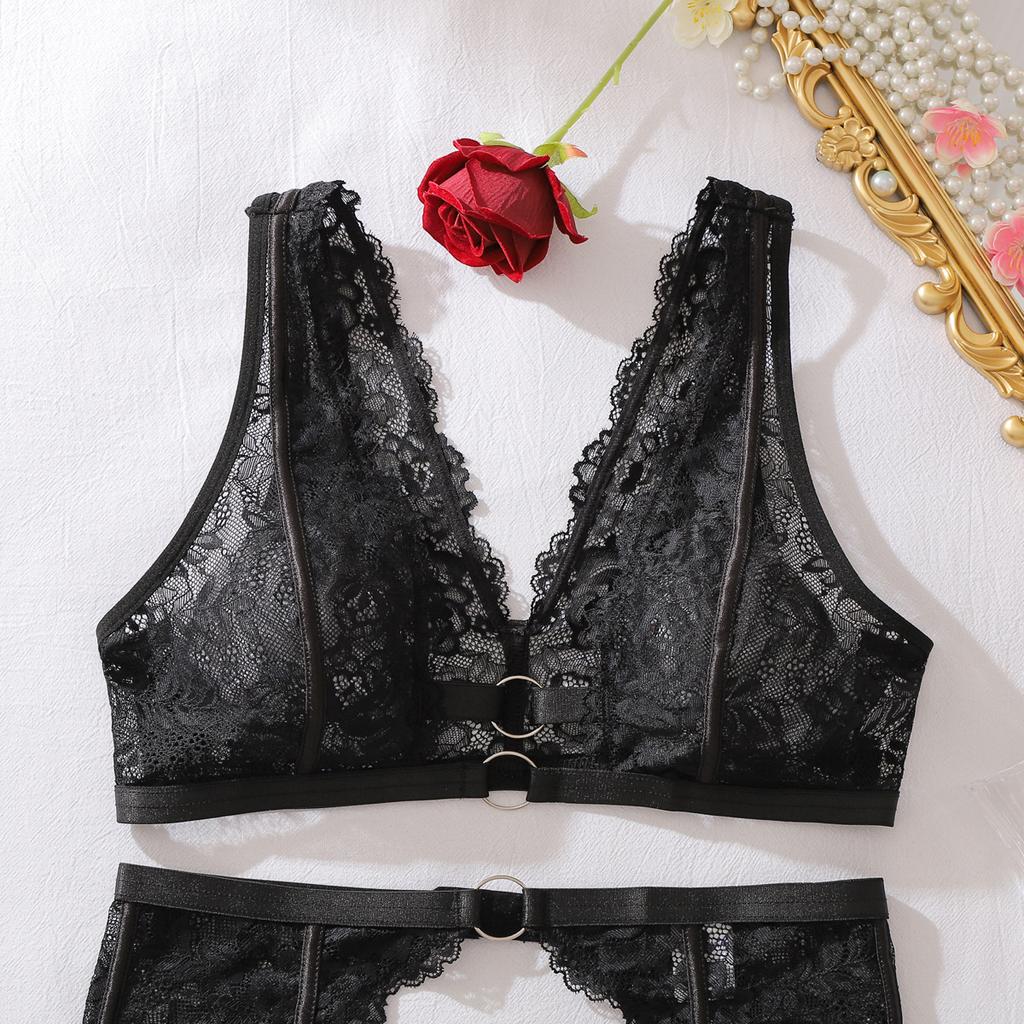 New Fashion Women's Lace Underwear Embroidered Transparent Sexy Lingerie Set Crocheted Weaving Hollow Decoration