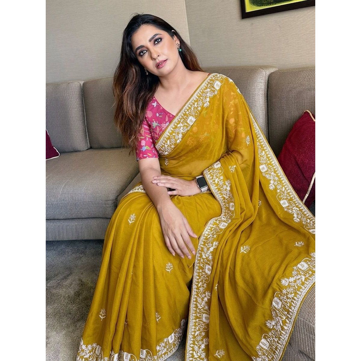 Party Wear Premium Rangoli Silk Saree – Elegant Wedding Collection with Embroidery Lace Border & Digital Print Blouse