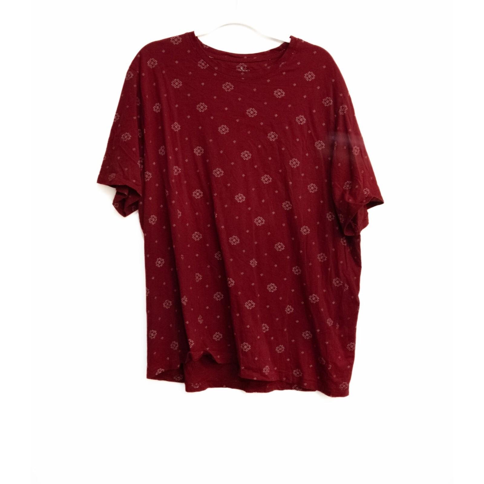 Red Patterned Loose-Fit T-Shirt M