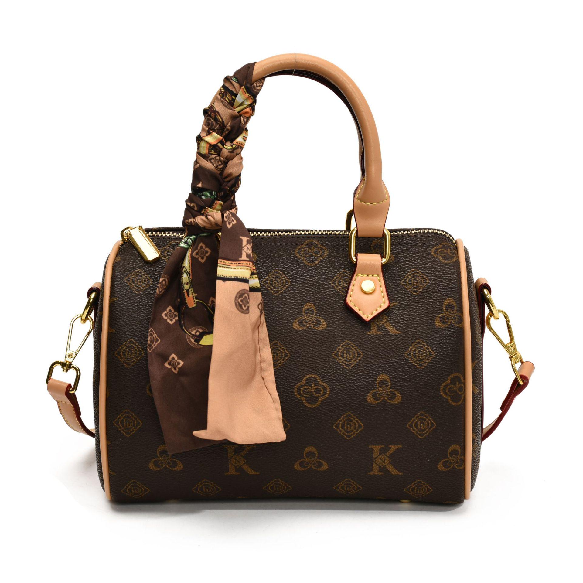 

2025 Autumn Retro Print Women s French Shoulder & Crossbody Pillow Bag with Letter & Vintage Floral Design