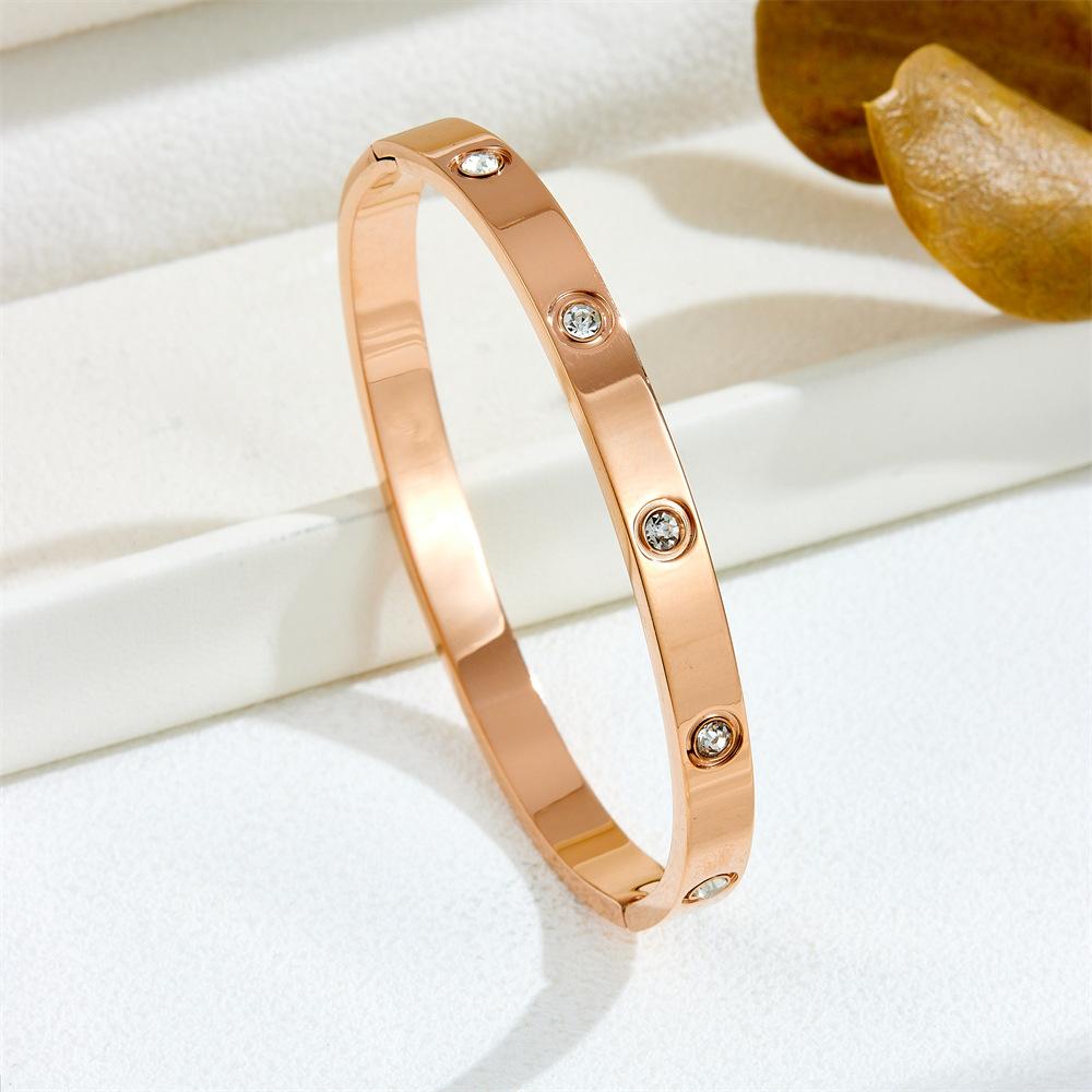 2026 Fashion Gypsy Star Diamond Ins Wind Jewelry Women's, Letter Niche Design Light Luxury Personality Wind Bracelet