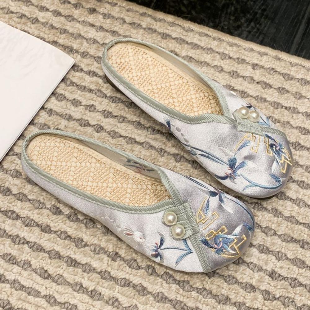 Flower Embroider Hanfu Slippers Soft Bottom Satin Sandals  Hanfu Accessories