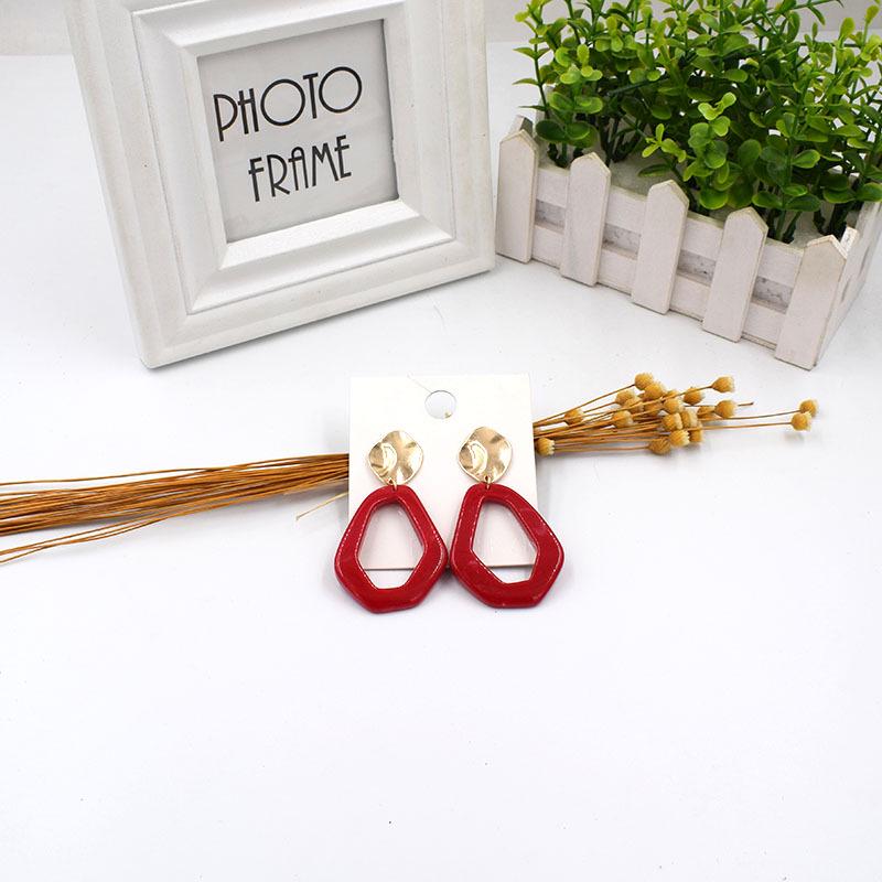 Korean Minimalist Retro Twisted Resin Long Stud Earrings for Women