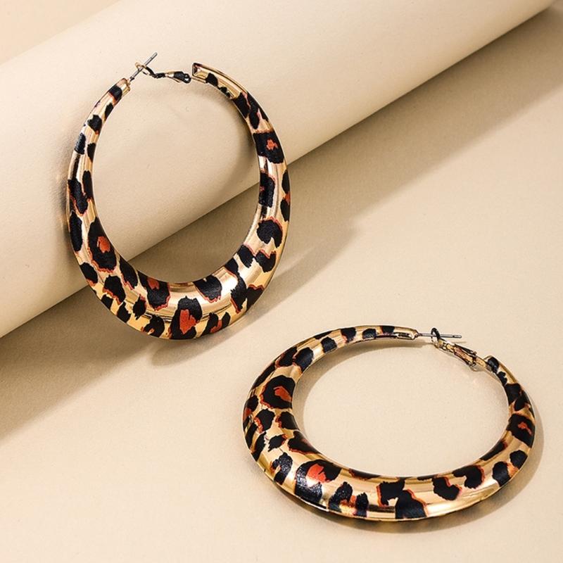 Fashion Leopard Print Ear Jewelry Stylish Circular Leopard Pattern Ear Studs Personalized Earrings for Gatherings